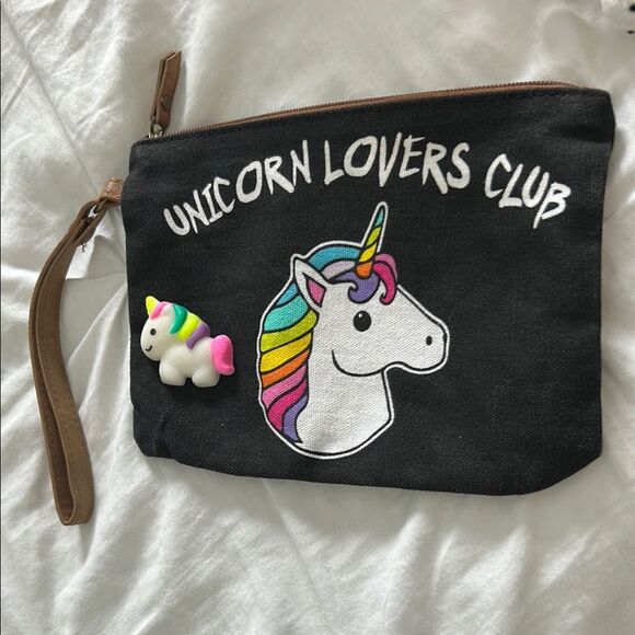 Lot of 9 Assorted Unicorn Items Pouch Keychains,Plushie Night Light, Pop-it bag - Picture 16 of 16